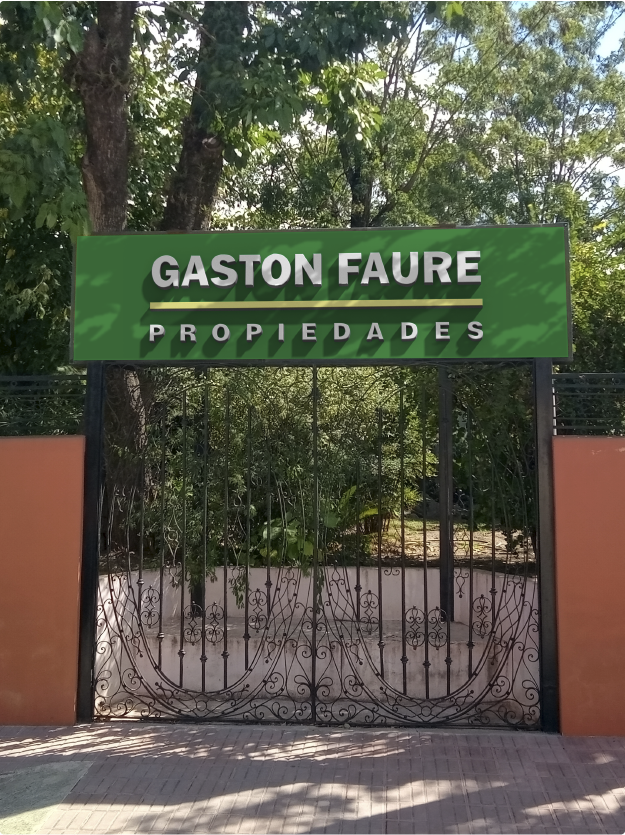 Entrada de Gastón Faure Propiedades en Capilla del Señor