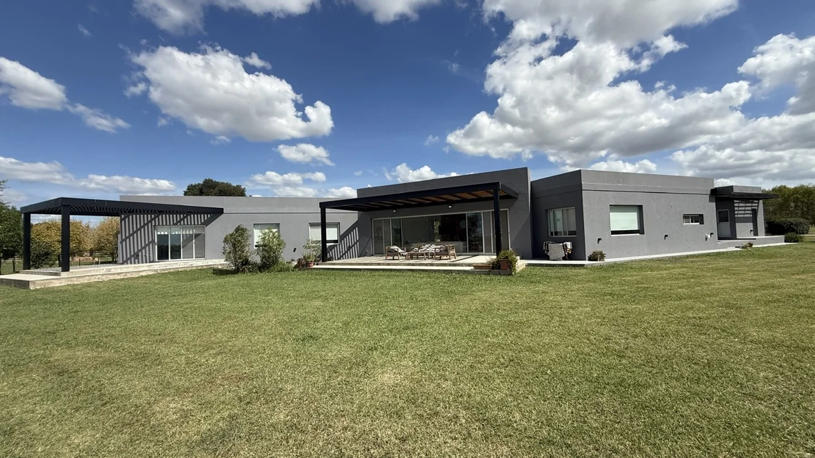 Casa en venta en "Estancia La Macarena"
