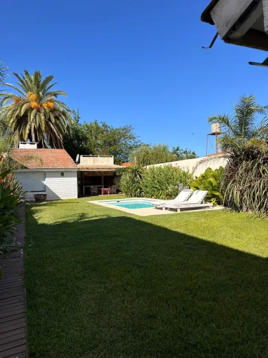 Casa en Alquiler con Pileta, foto 2